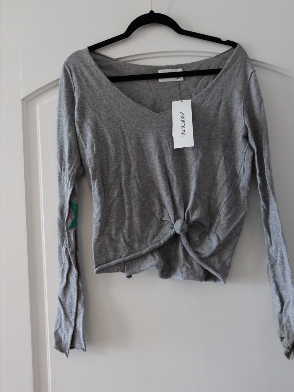 Women's Gray Long-Sleeve V-Neck Knot Front sweater